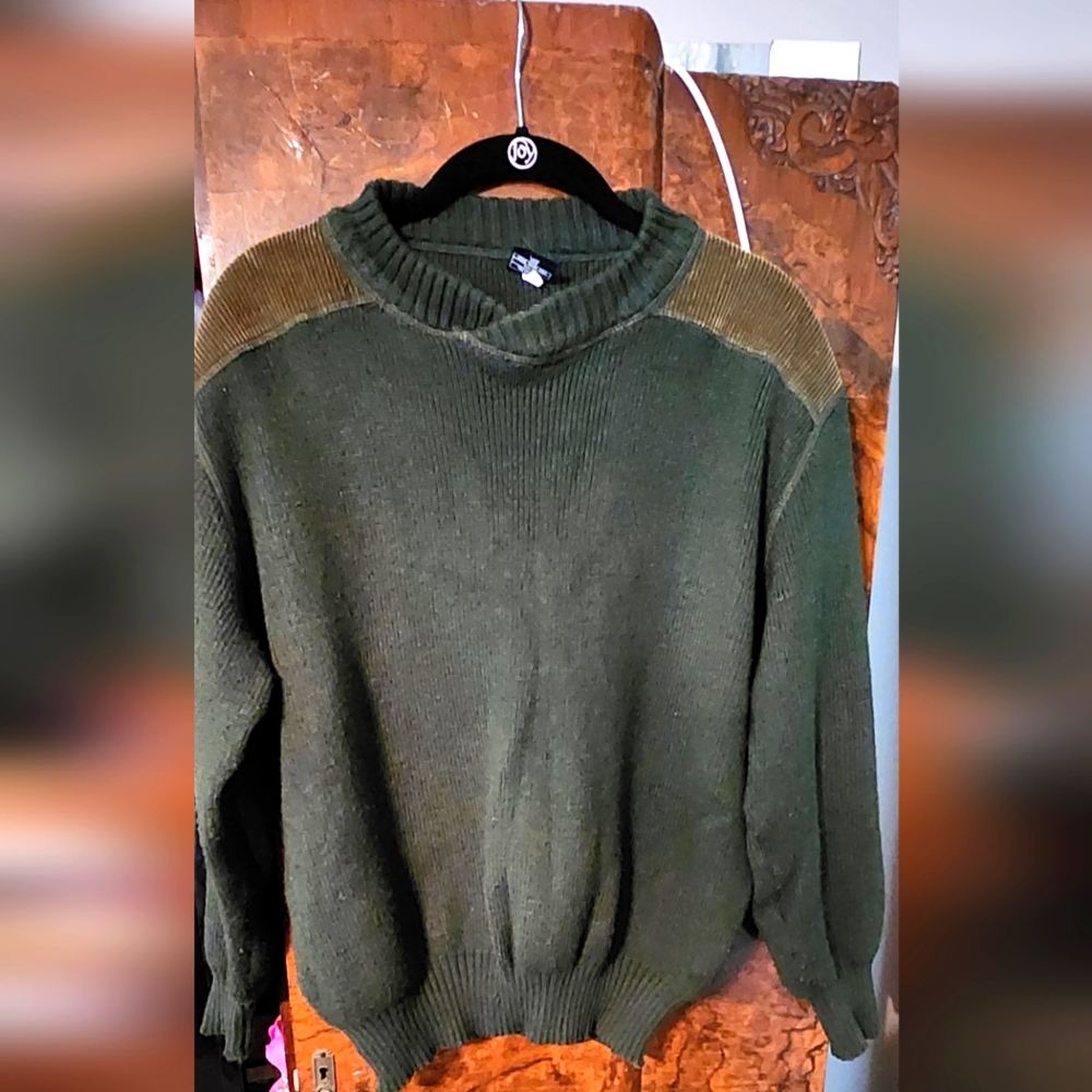 VINTAGE 70S Prova Sweater Pull Over Green with patches size Large